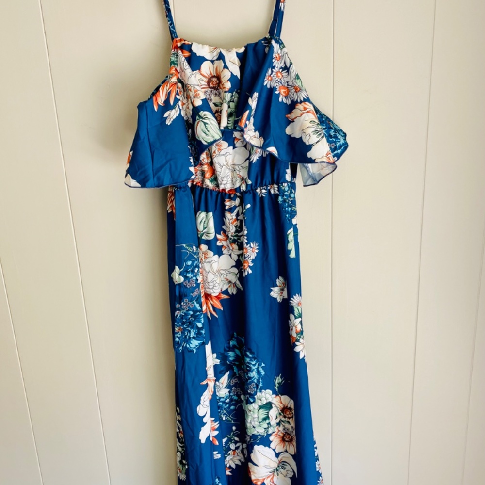 Sundress - Picture 2 of 3